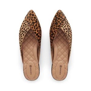 Birdies the Swan - size 10